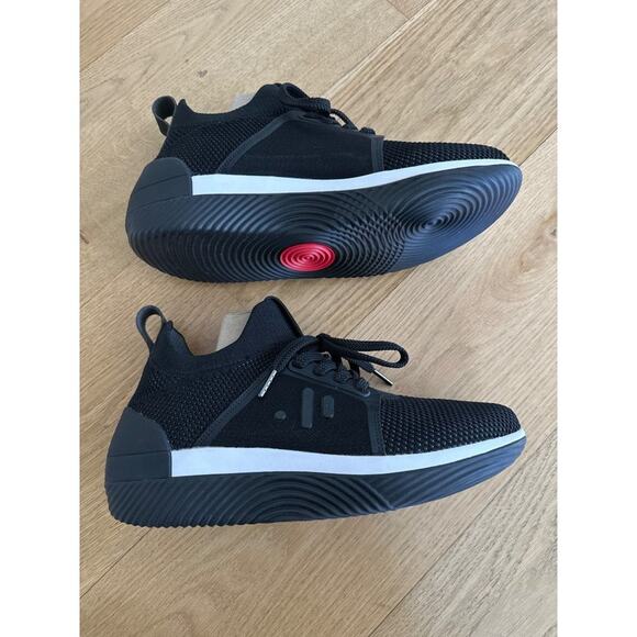 Drop Labs EP 01 Haptic Gaming Sneaker in Black - Picture 2 of 6